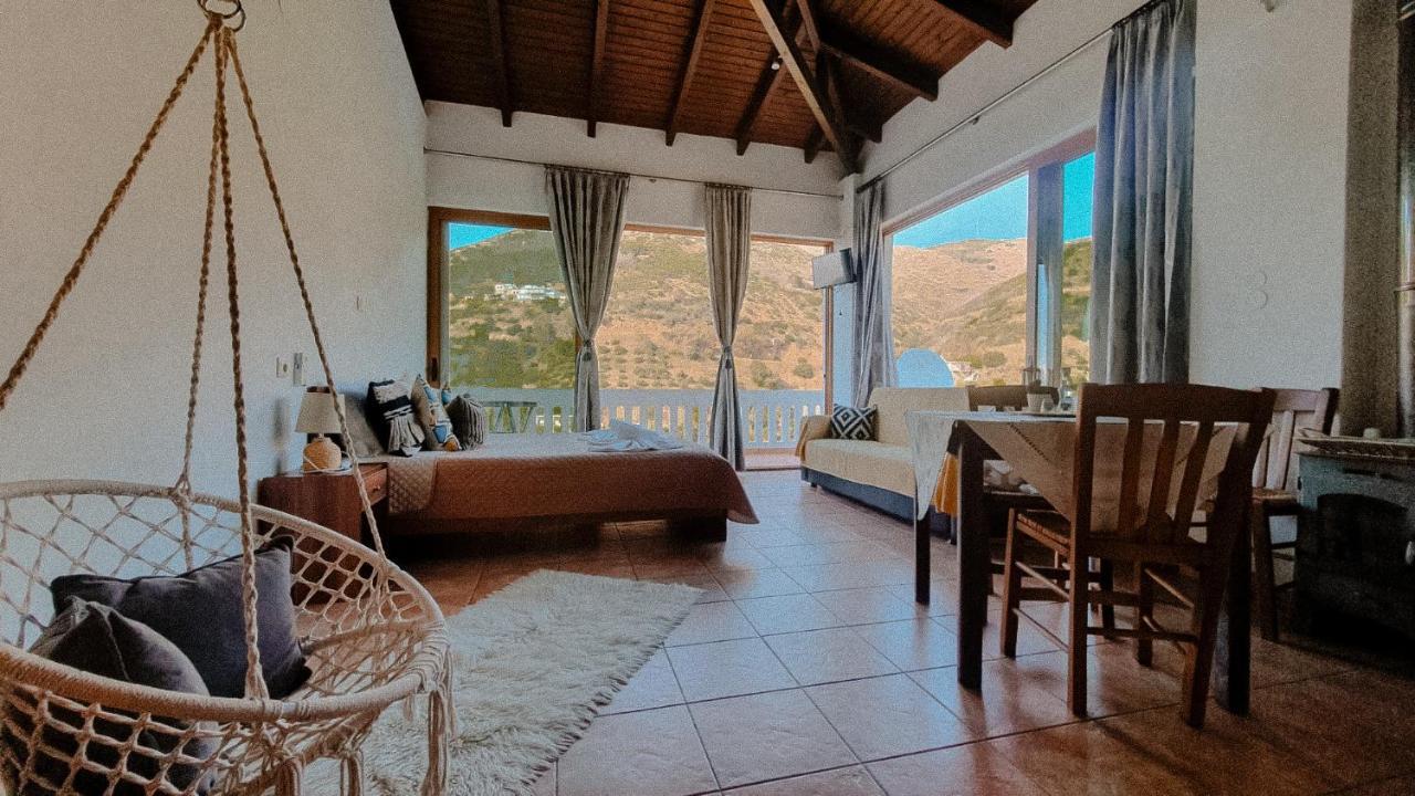 Lefteris Rooms Kámbos Екстериор снимка