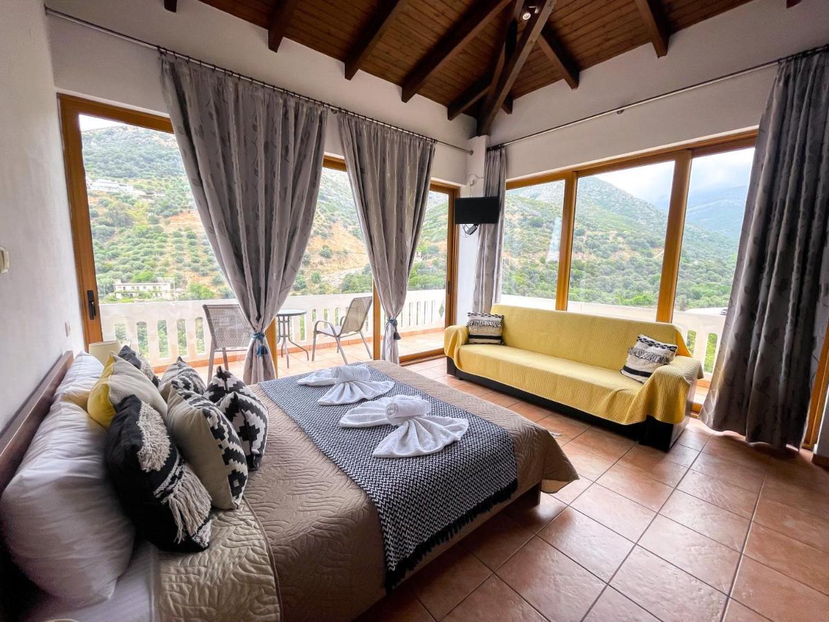 Lefteris Rooms Kámbos Екстериор снимка