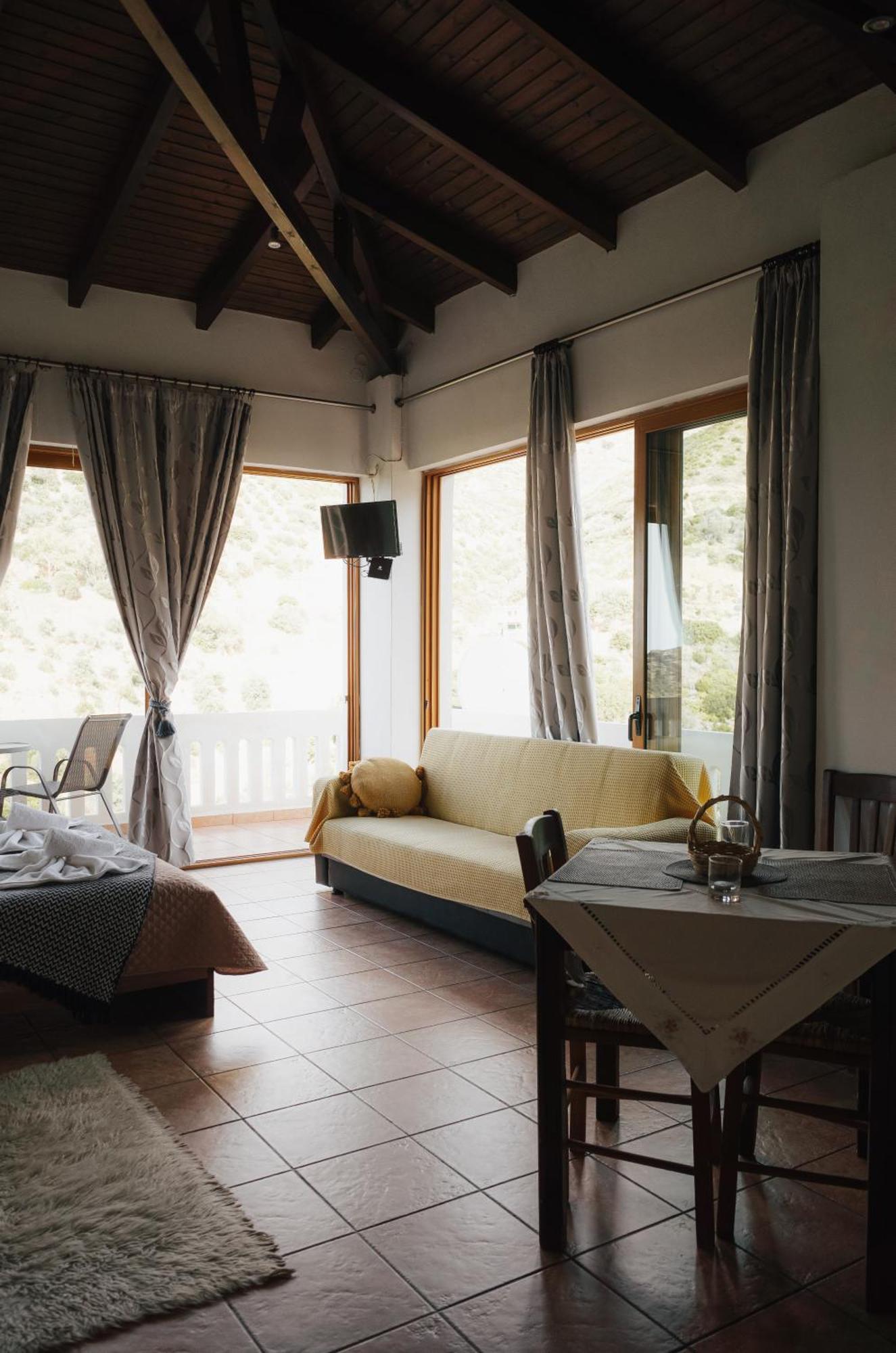 Lefteris Rooms Kámbos Екстериор снимка