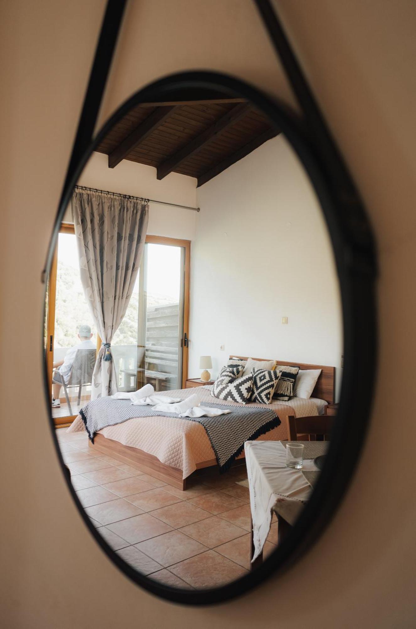 Lefteris Rooms Kámbos Екстериор снимка