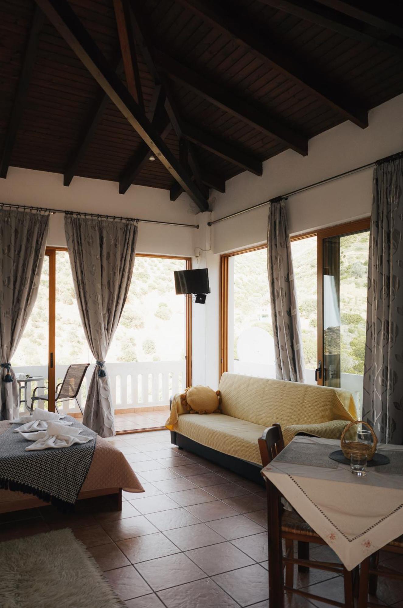 Lefteris Rooms Kámbos Екстериор снимка